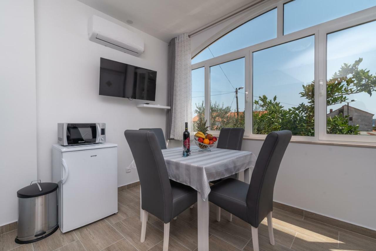 Apartman Niksi Trogir Dış mekan fotoğraf